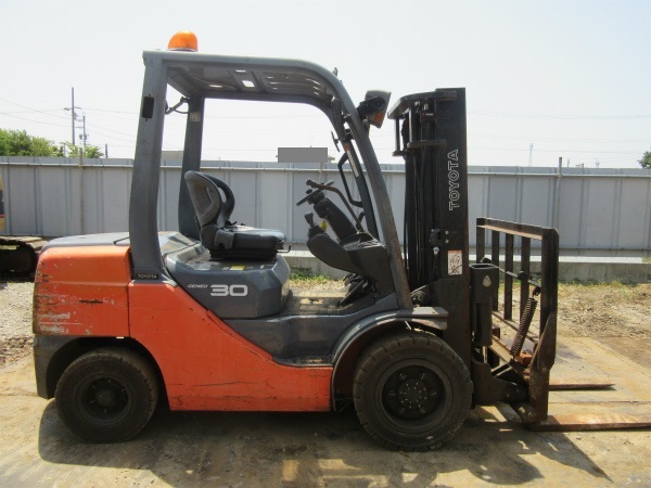 TOYOTA 30