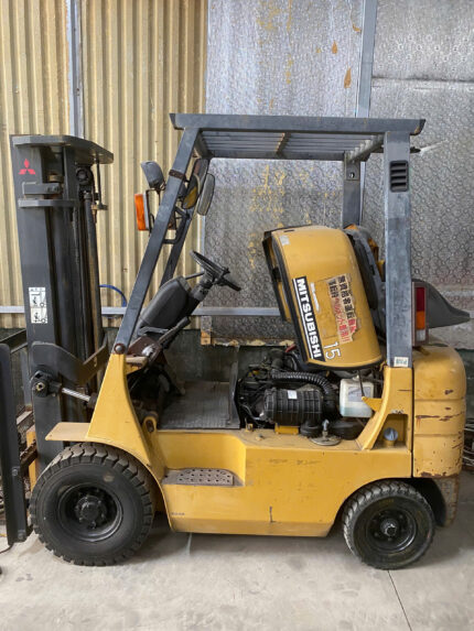 MITSUBISHI 15